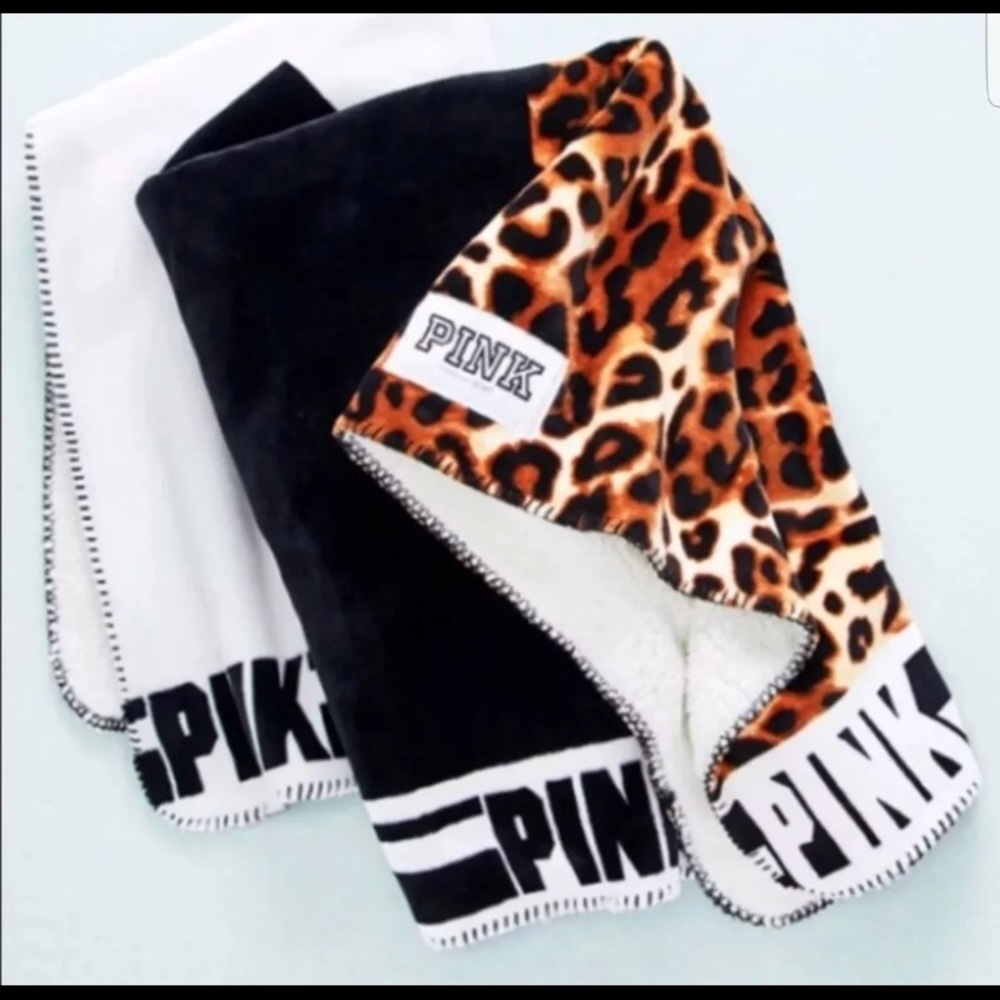 Vs Pink Sherpa